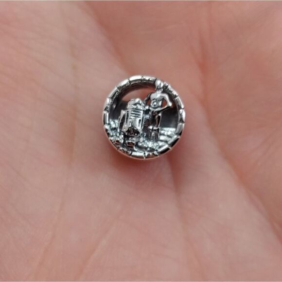 925 Silver C-3PO & R2-D2 Star Wars Charm - Picture 2 of 6